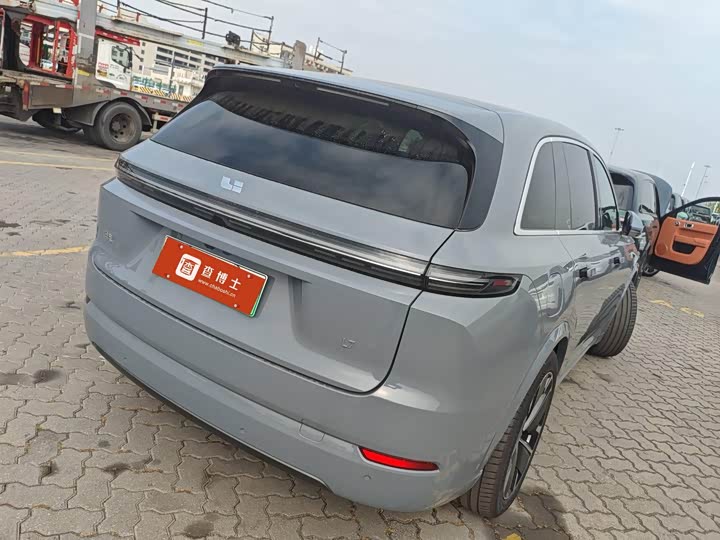 LiXiang L7 2025 2025款 Ultra 智能焕新版