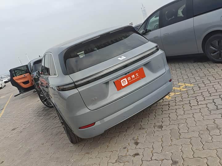 LiXiang L7 2025 2025款 Ultra 智能焕新版