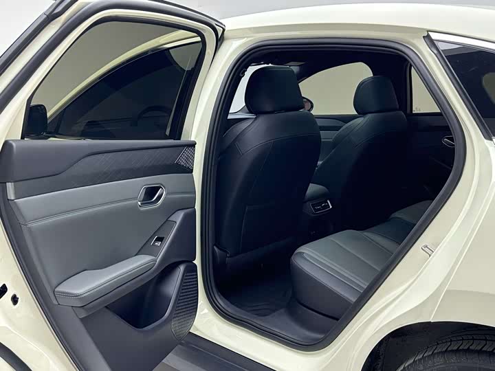 BYD Qin L 2025 2025款 EV 545KM超越型