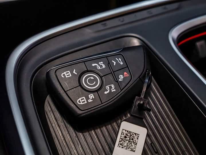 Buick GL8 Century 2025 2025款 2.0T 七座蕴世版