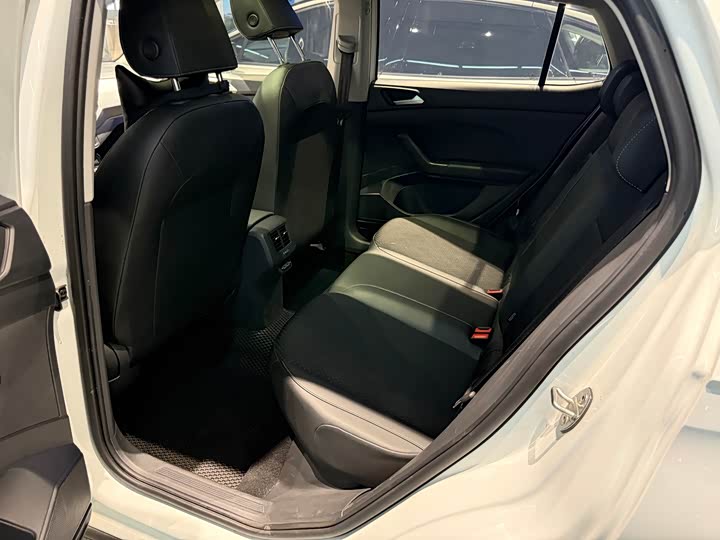 Volkswagen Tacqua 2023 2023款 200TSI DSG 悦智联版