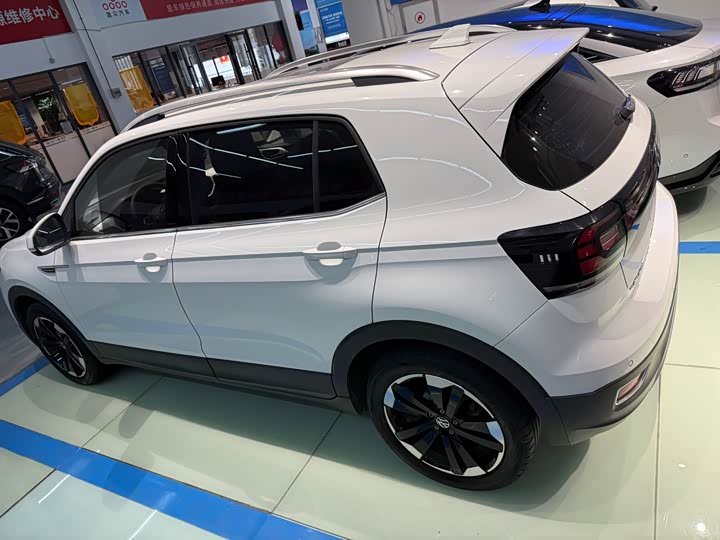 Volkswagen Tacqua 2023 2023款 200TSI DSG 悦智联版