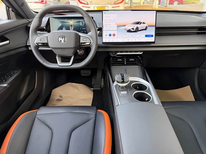 Changan UNI-V 2025 2025款 第三代 1.5T 500Bar尊贵型