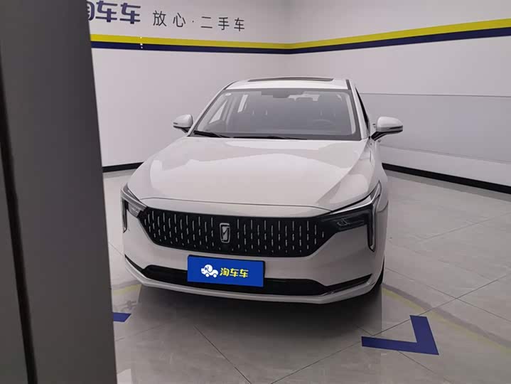 Bestune B70 2025 2025款 龙耀版 1.5T 质享型