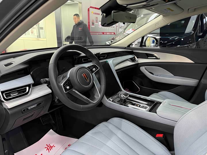 Hongqi H5 Hybrid 2025 2025款 130 超混版