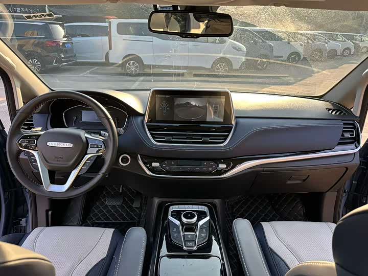 Maxus G20 2023 2023款 改款 PLUS 2.0T 汽油自动尊雅版