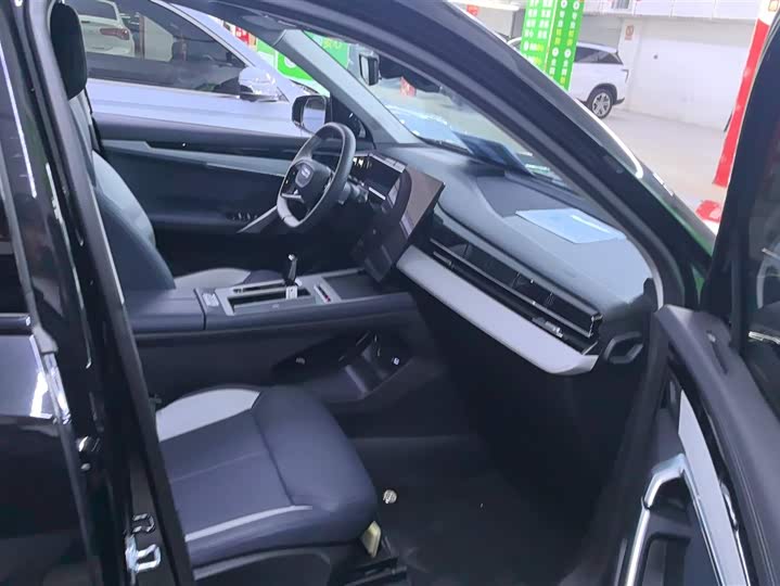 Geely Atlas L 2024 2024款 1.5TD DCT龙腾版
