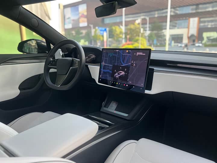 Tesla Model S 2023 2023款 三电机全轮驱动 Plaid版