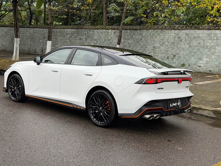 Changan UNI-V 2025 2025款 第三代 2.0T 劲擎型