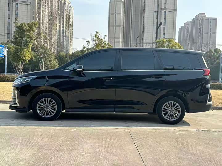 Maxus G50 2023 2023款 PLUS 1.5T 自动护航版