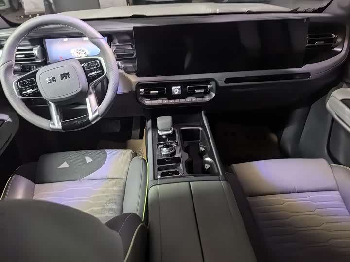 BAIC Beijing BJ40 2024 2024款 2.0T 全新城市猎人版 至尊型