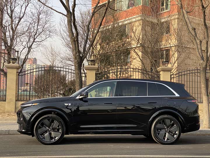 LiXiang L7 2025 2025款 Ultra 智能焕新版