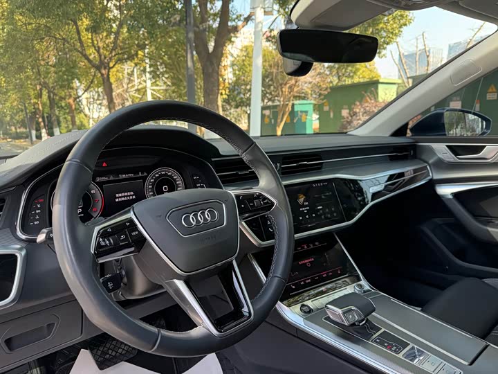 Audi A7 2024 2024款 45 TFSI 臻选型
