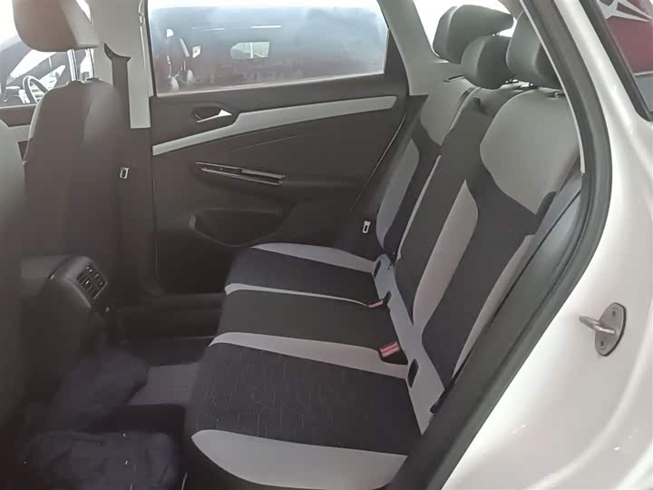 Jetta VS7 2023 2023款 280TSI 自动进取版