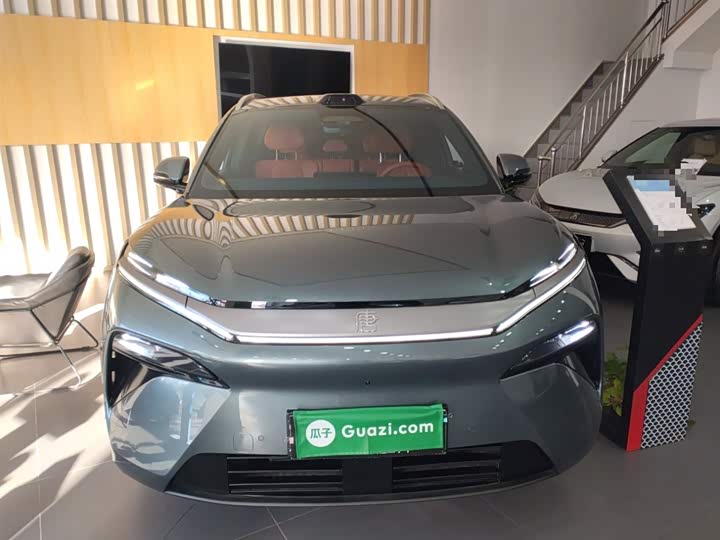 BYD Tang L 2025 2025款 EV 670KM激光雷达尊享型