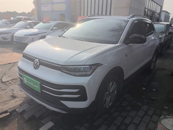 Volkswagen Tharu 2025 2025款 新锐 1.5L 锐进版