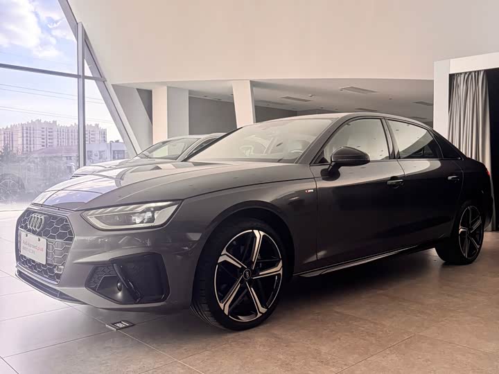 Audi A4L 2024 2024款 40 TFSI 豪华动感型