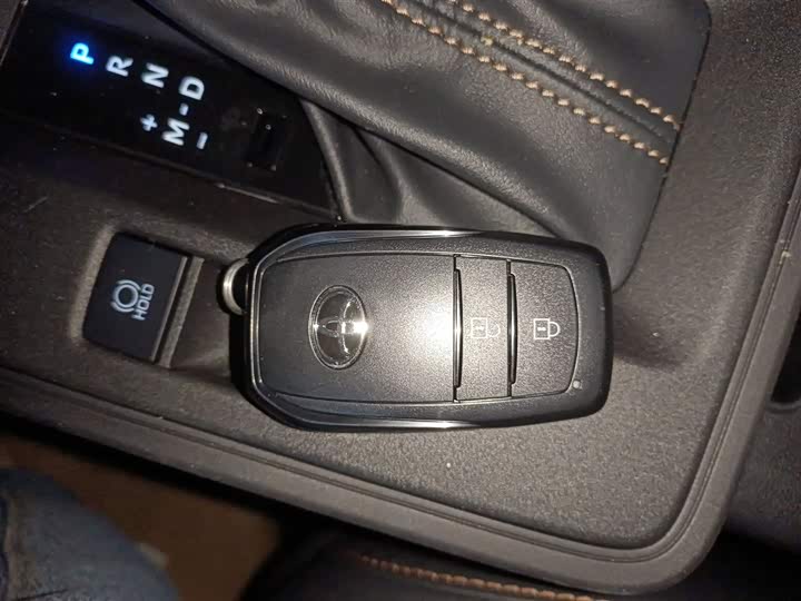 Toyota Frontlander 2026 2026款 2.0L CVT舒适版