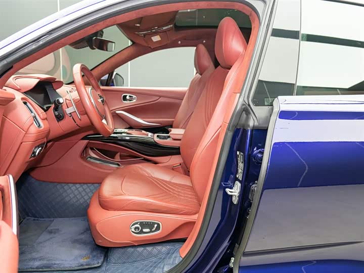 Aston Martin DBX 2023 2023款 3.0T STRAIGHT-SIX