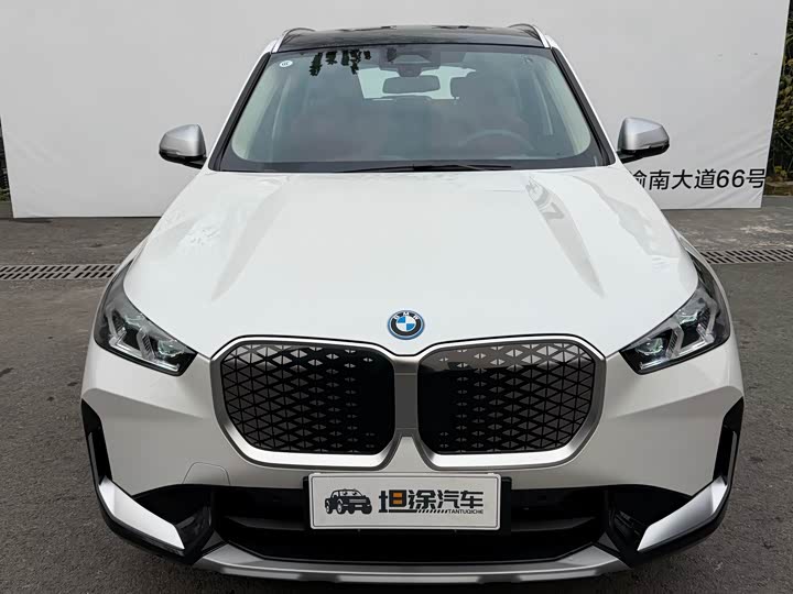 BMW iX1 2023 2023款 eDrive25L X设计套装