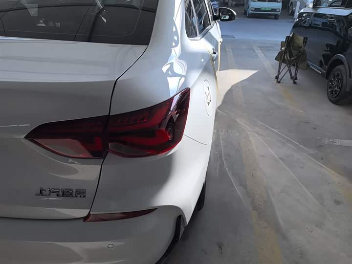 Chevrolet Monza 2024 2024款 1.5L 双离合悦享版