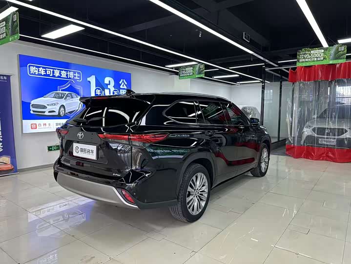 Toyota Highlander 2024 2024款 2.5L智能电混双擎四驱尊贵版 7座