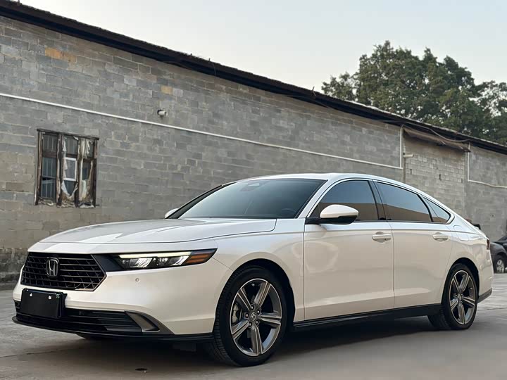 Honda Accord 2025 2025款 260TURBO 尊贵版