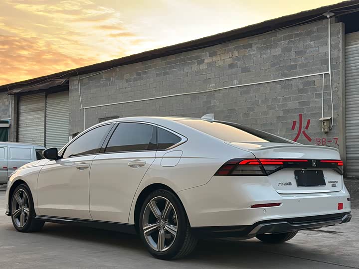 Honda Accord 2025 2025款 260TURBO 尊贵版