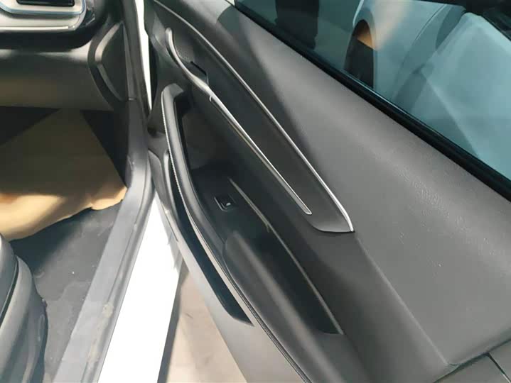 BYD Destroyer 05 2024 2024款 荣耀版 DM-i 55KM 豪华型