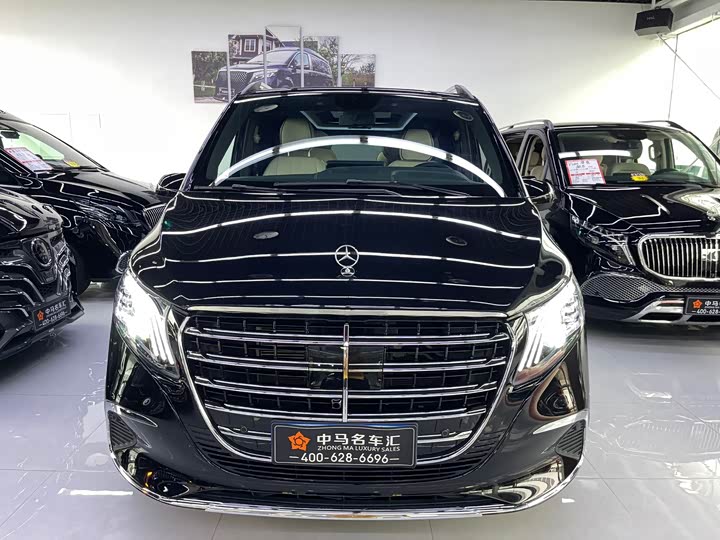Mercedes-Benz Vito 2024 2024款 2.0T 商务版 7座