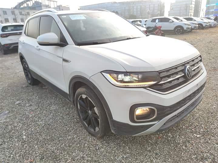 Volkswagen Tacqua 2023 2023款 200TSI DSG 悦智联版