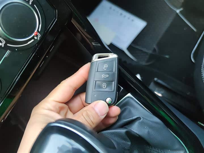 Volkswagen Tacqua 2023 2023款 200TSI DSG 悦智联版