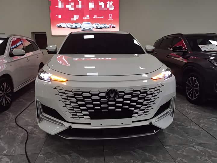 Changan UNI-K 2021 2021款 2.0T 豪华型