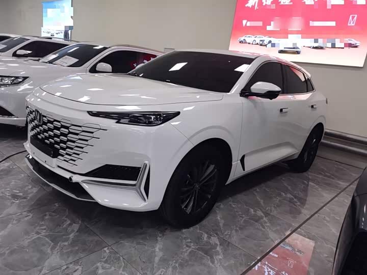 Changan UNI-K 2021 2021款 2.0T 豪华型