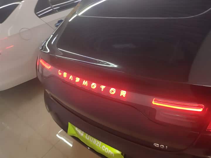 Leapmotor C01 2024 2024款 增程 216尊享版