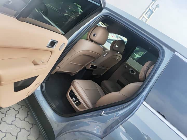 LiXiang L8 2025 2025款 Max 智能焕新版