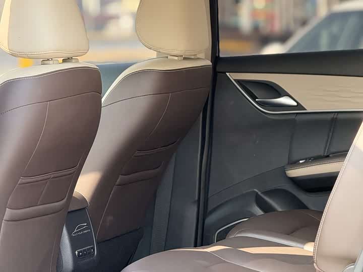 BYD Song Max Hybrid 2022 2022款 DM-i 105KM 尊荣型