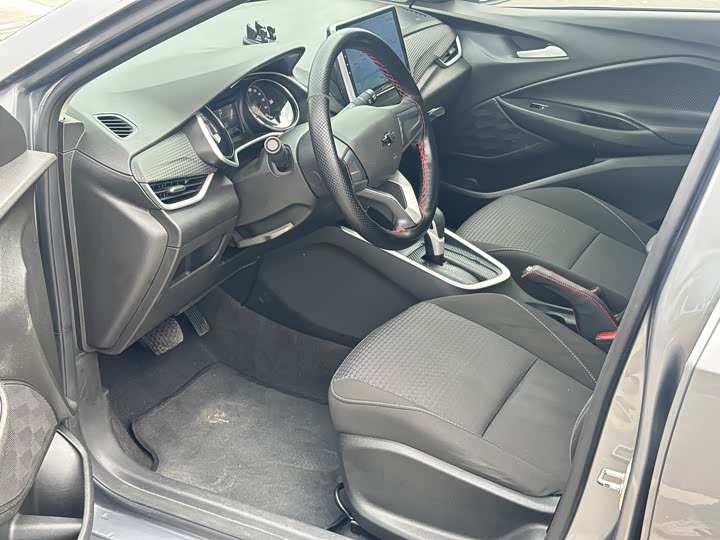 Chevrolet Onix (Cavalier) 2021 2021款 325T 自动欣悦版