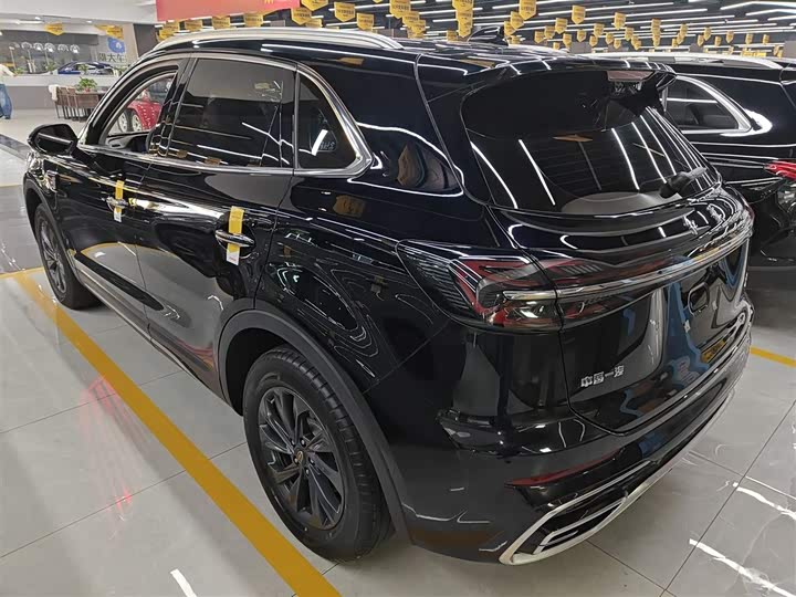 Hongqi HS5 2025 2025款 2.0T 两驱旗享Pro版