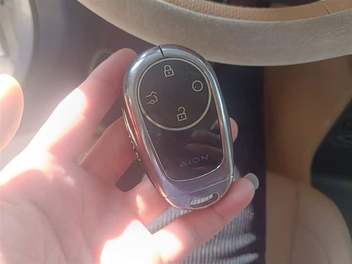 GAC Aion V 2026 2026款 埃安霸王龙 家庭版 520 智尊版