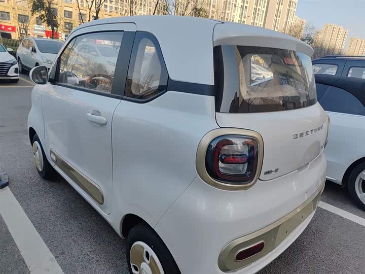 Bestune Pony 2026 2026款 222km 闪耀马