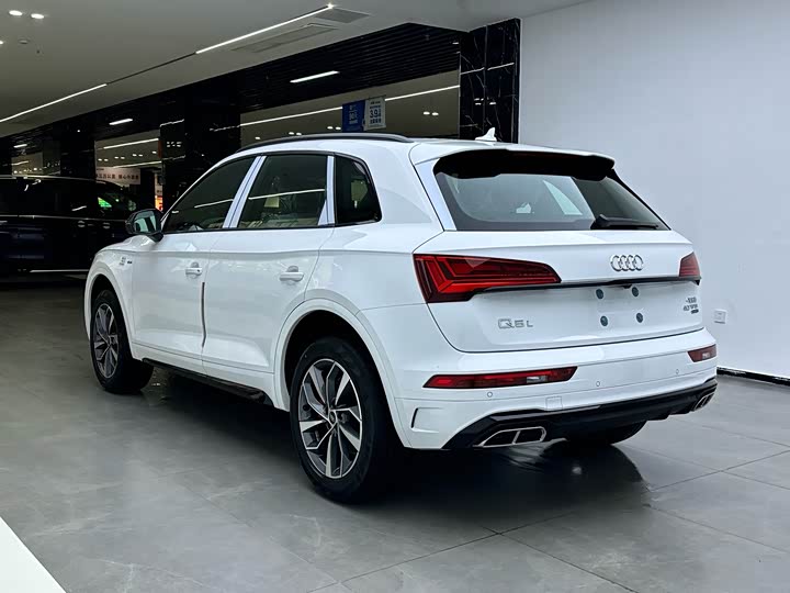 Audi Q5L 2024 2024款 40 TFSI 豪华动感型