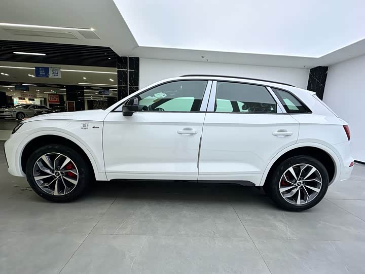 Audi Q5L 2024 2024款 40 TFSI 豪华动感型