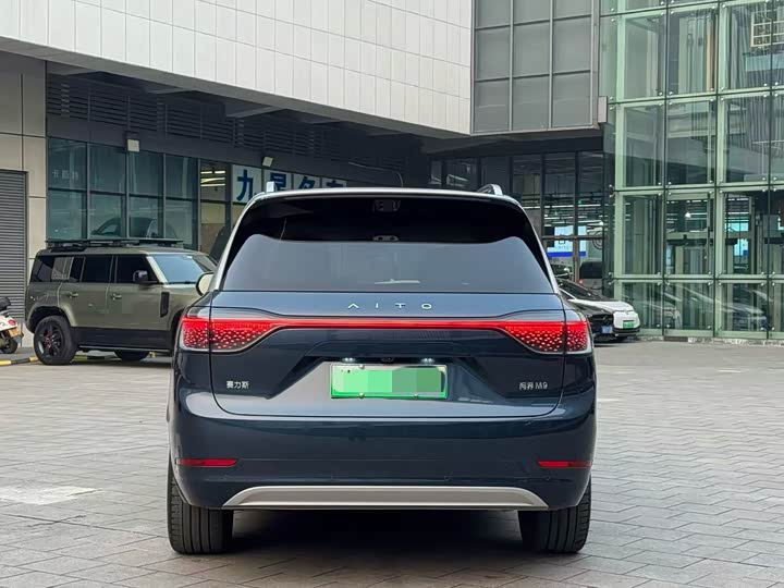 Aito M9 2025 2025款 增程 Ultra版 52kWh 5座版
