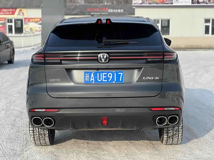 Changan UNI-K 2023 2023款 2.0T 两驱悦尚型