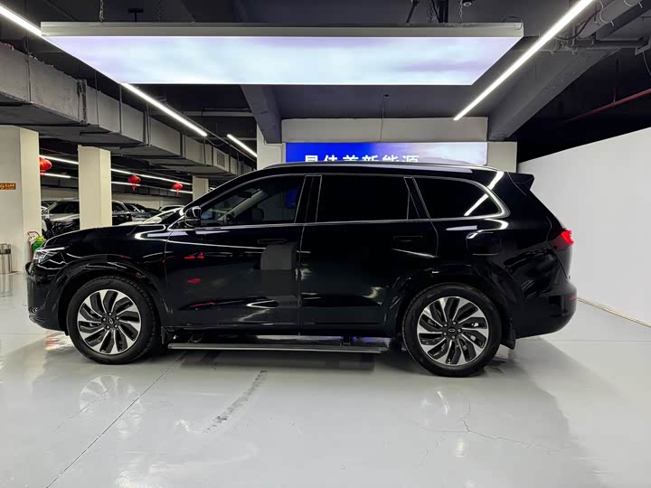 Aito M7 2024 2024款 1.5T 智驾后驱Max版 5座