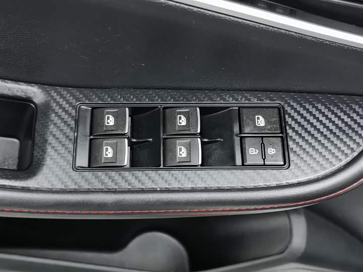 Dongfeng Forthing SX6 2019 2019款 1.6L 手动豪华型 国VI