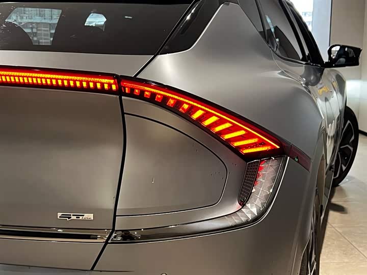 Kia EV6 2023 2023款 GT-Line EAWD