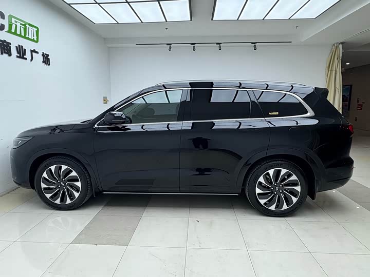 Aito M7 2024 2024款 1.5T 后驱Plus版 5座