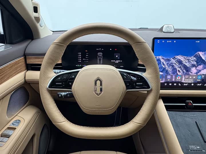 Aito M7 2024 2024款 1.5T 后驱Plus版 5座